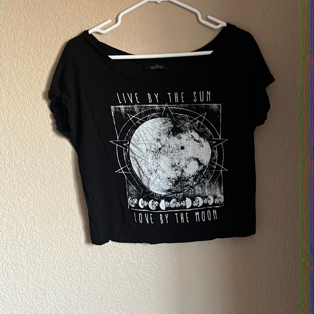 Miss Royal T, maybe S, black/white, crop top